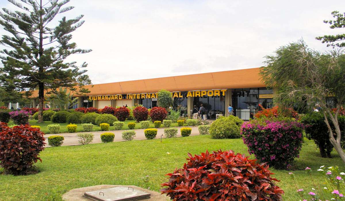 Tanzania - 1. Aeropuerto de Kilimanjaro - safari en tanzania