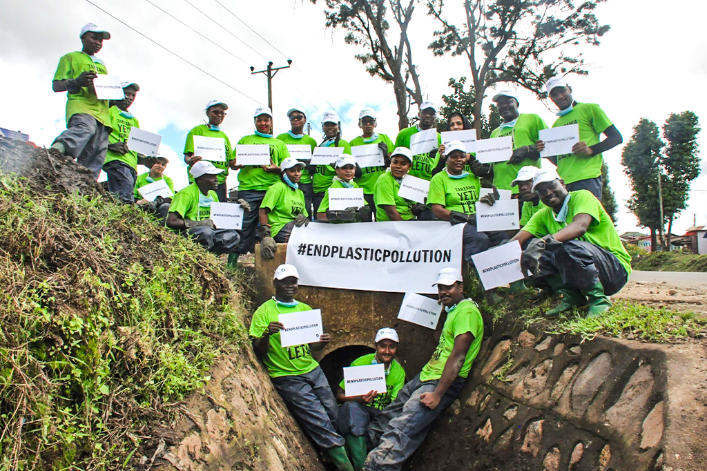 Easy Travel - Earth Day celebration, Tanzania