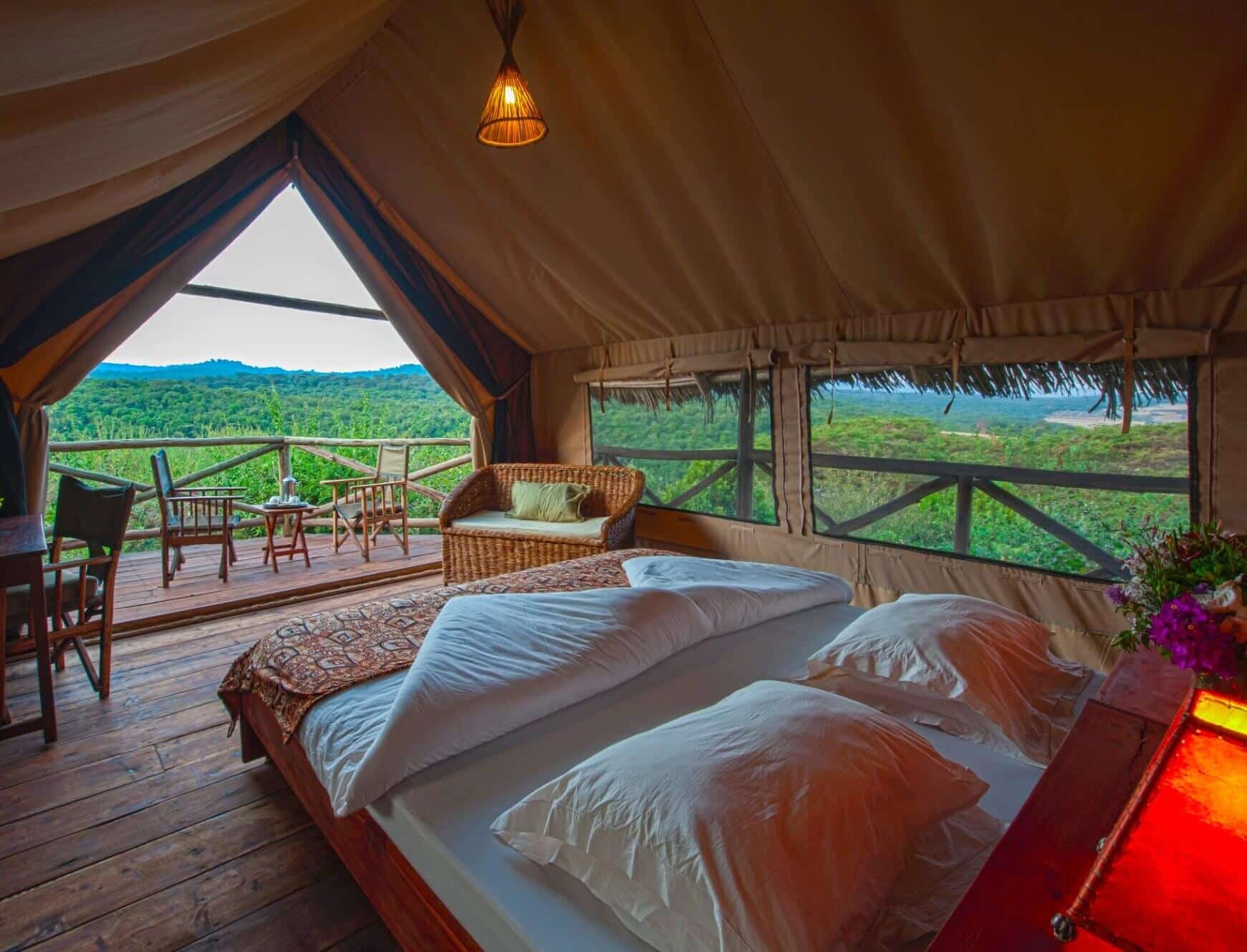 Zimmer in der Rhotia Valley Tented Lodge – Unterkunft in Karatu – Einfache Reise nach Tansania
