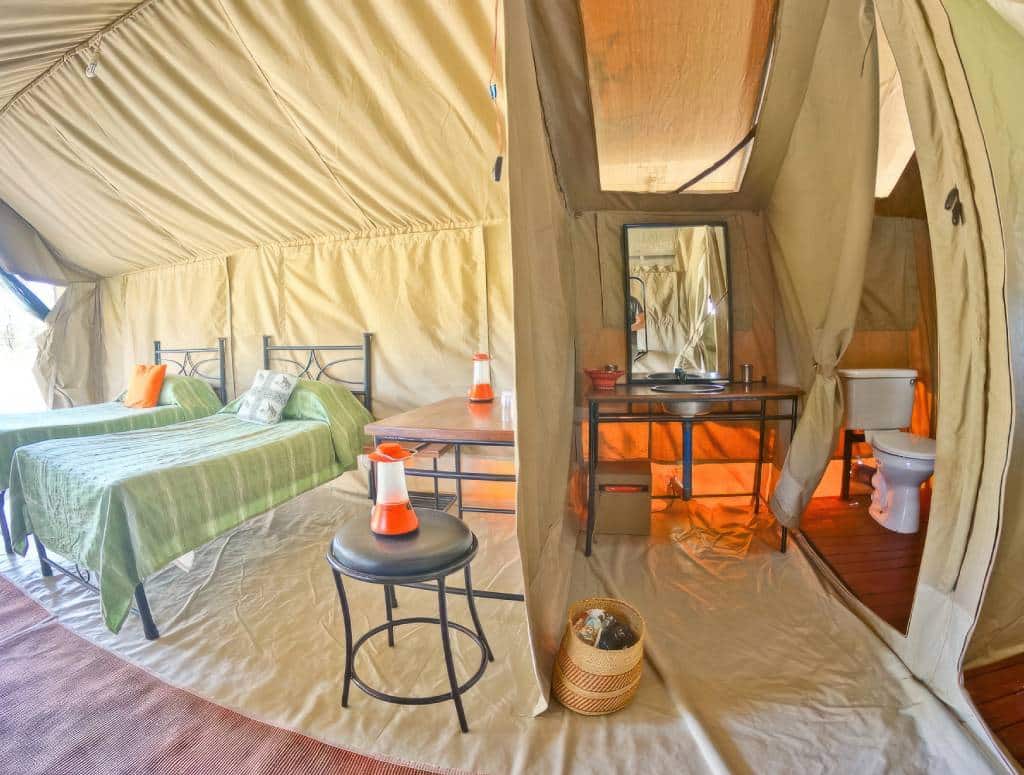 Room in ndutu kati kati tented camp - accommodation in ndutu - easy travel tanzania