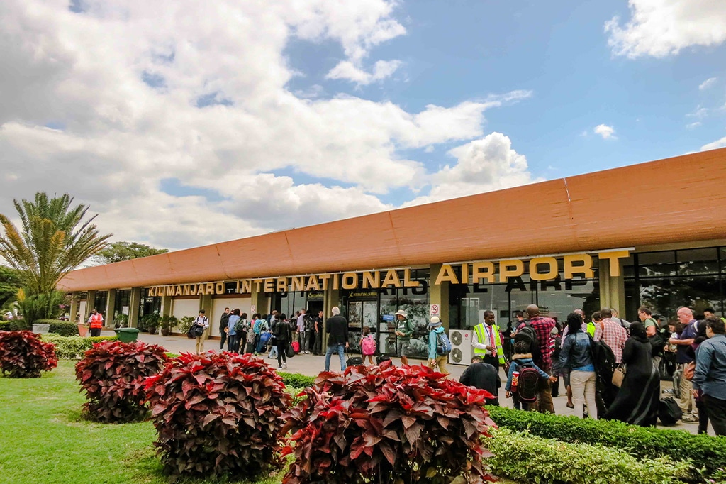 Kilimanjaro International Airport Serengeti National Park www.easytravel.co.tz