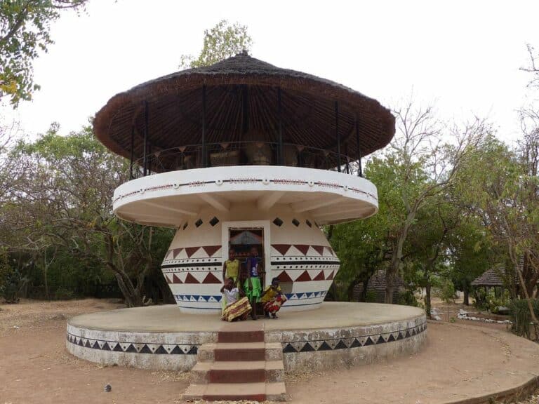 Museo del pueblo de sukuma en mwanza