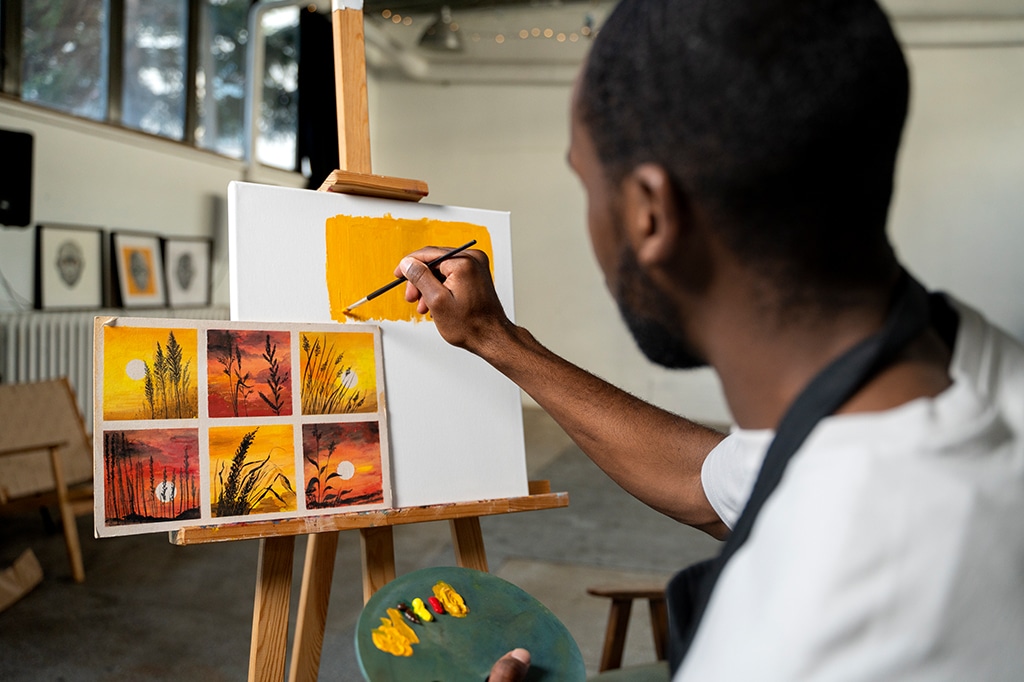 タンザニアで水彩画を描く地元の芸術家