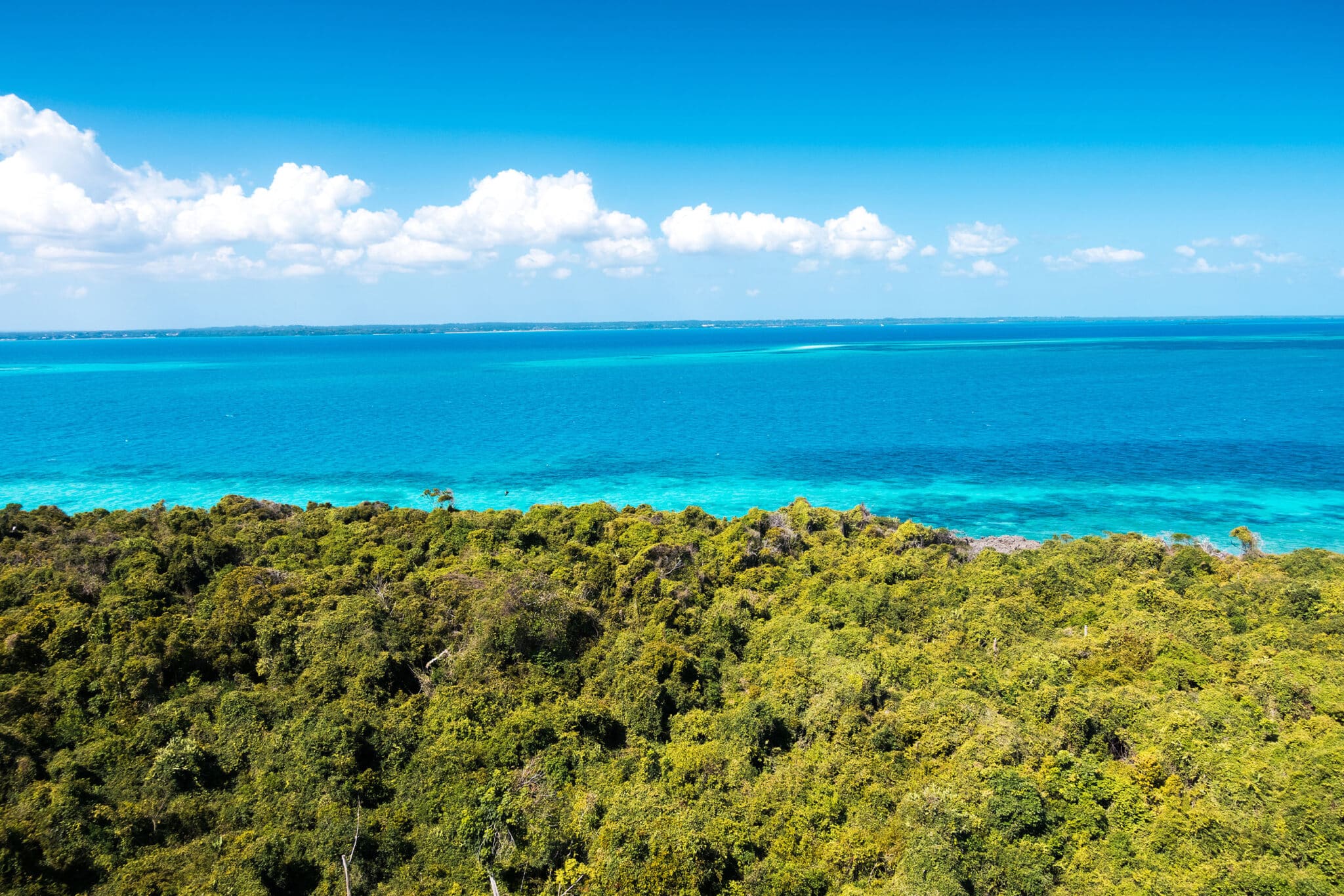 Aerial view from Chumbe Island showing the Indian Ocean, Tanzania