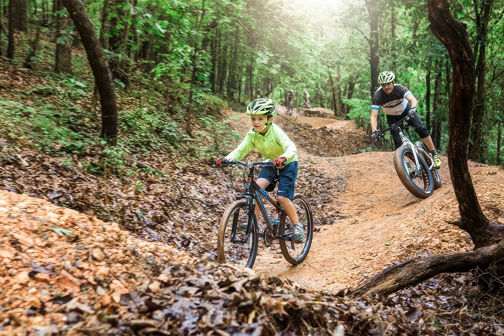 Touristisches Mountainbiken am West-Kilimanjaro in Tansania