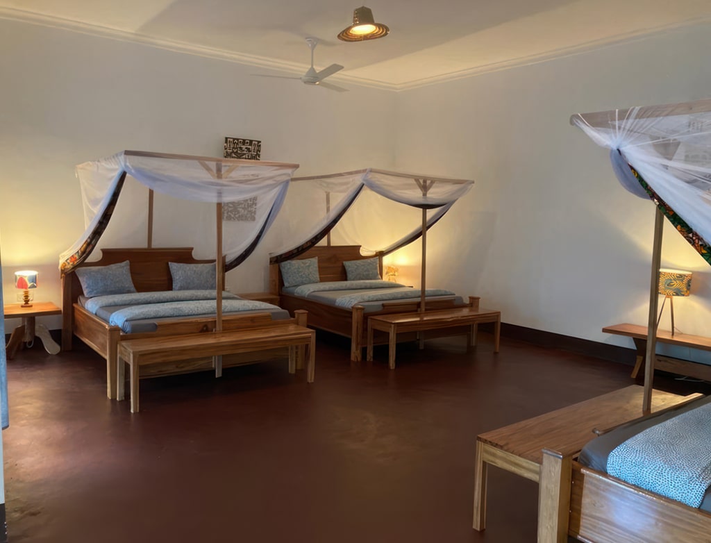 Zimmer im Camp Bastian Mikumi – Unterkunft im Mikumi-Nationalpark – einfache Reise nach Tansania