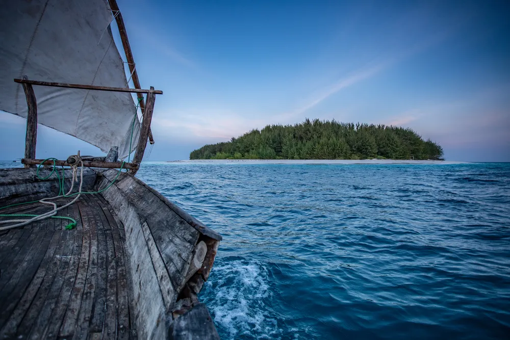 mnemba island travel guide 13